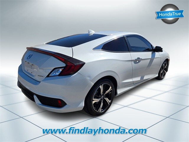 2016 Honda Civic Touring photo 4
