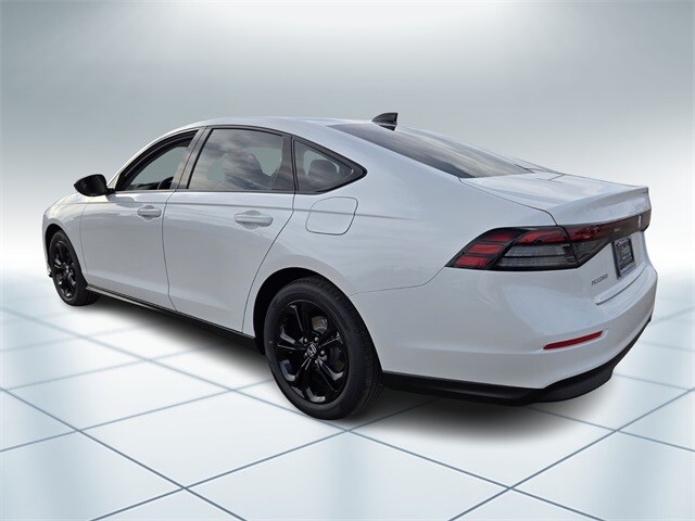 2025 Honda Accord SE photo 3