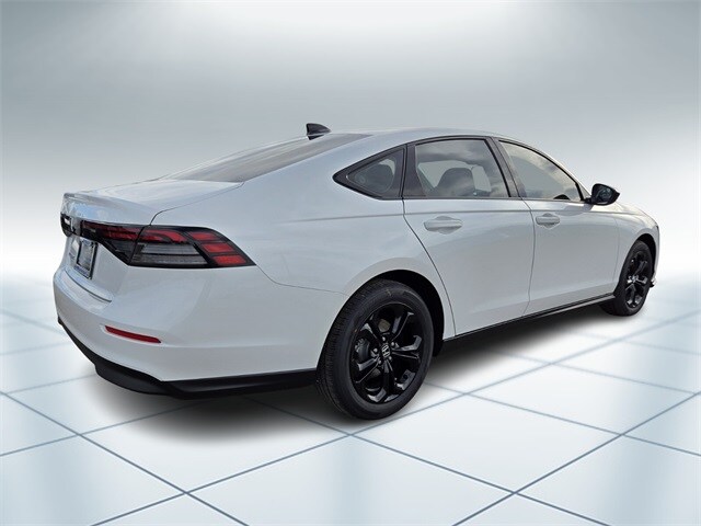2025 Honda Accord SE photo 4