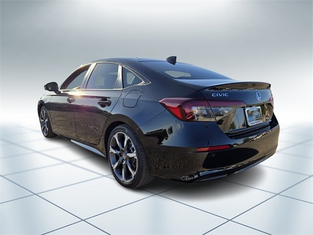 2025 Honda Civic Hybrid Sport Touring photo 3