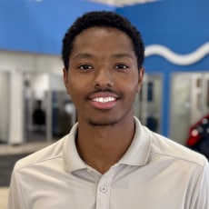 Staff member Isiah D’Anjou from ID_709370