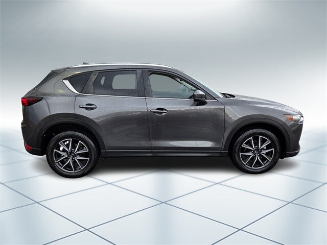 2018 Mazda CX-5 Touring photo 3