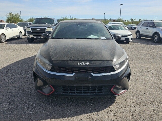 2022 Kia Forte GT-Line photo 2