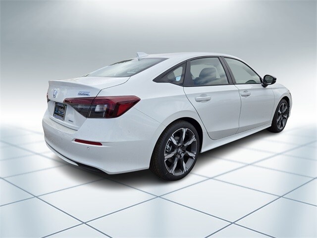 2025 Honda Civic Hybrid Sport Touring photo 4