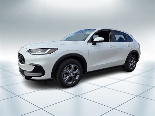 2026 Honda HR-V LX photo 2