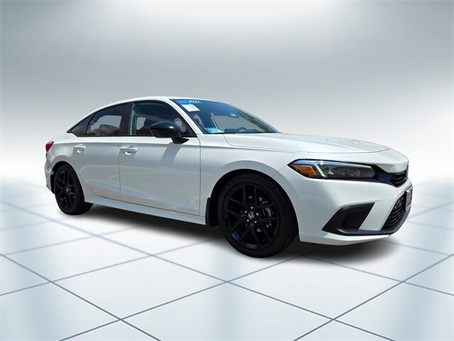 2022 Honda Civic Sport photo 2