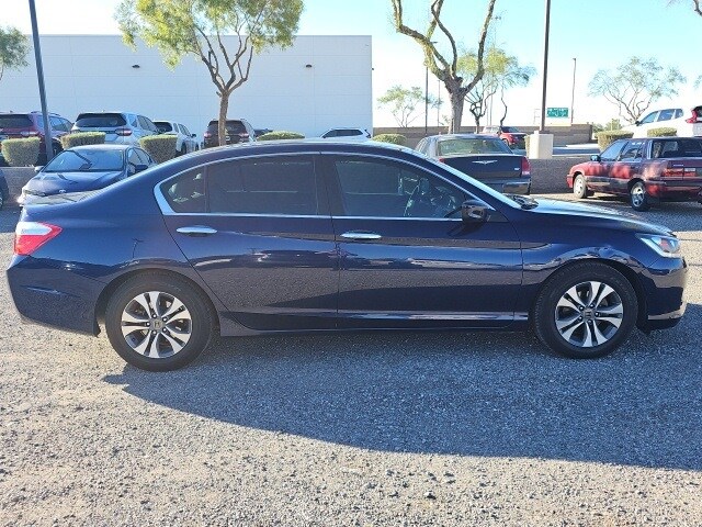 2015 Honda Accord LX photo 4