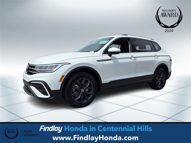 2024 Volkswagen Tiguan SE's photo