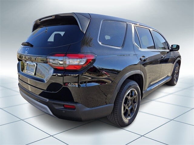 2025 Honda Pilot EX-L photo 4