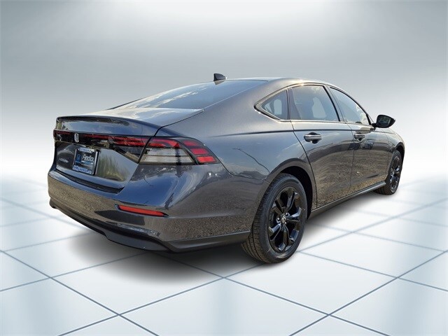 2025 Honda Accord SE photo 4