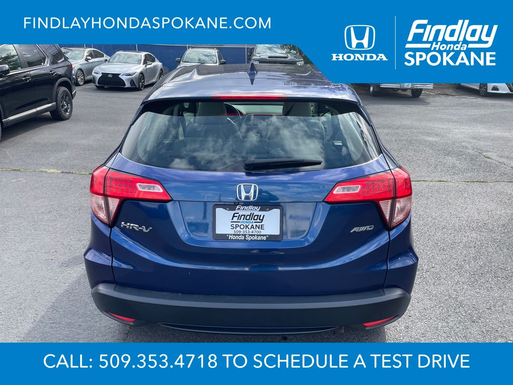 2017 Honda HR-V LX photo 3