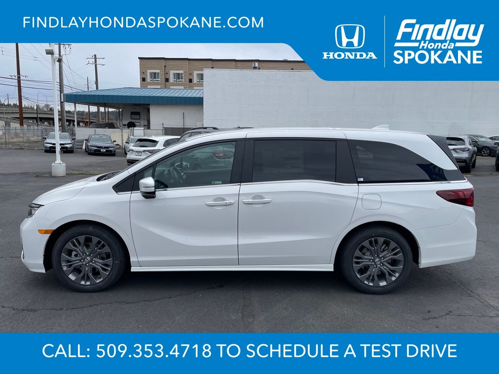 2026 Honda Odyssey Touring's photo