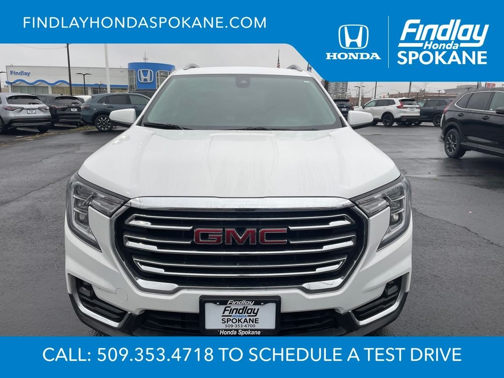 Used 2024 GMC Terrain SLT SUV