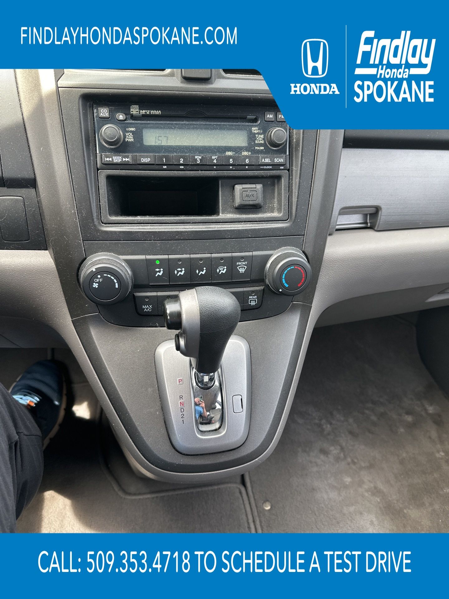 2010 Honda CR-V LX AUTO 2WD's photo