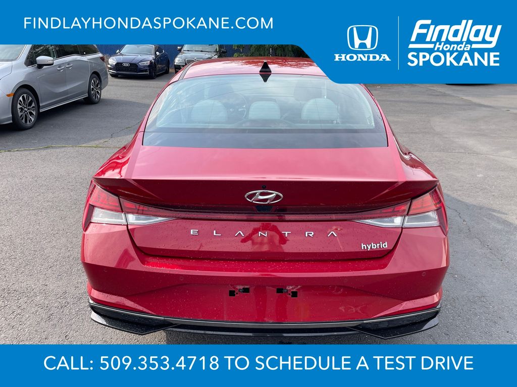 2023 Hyundai Elantra Limited photo 3