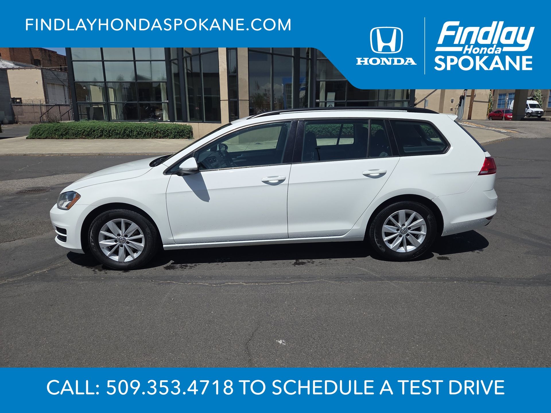 Used 2016 Volkswagen Golf SportWagen TSI S with VIN 3VWC17AU6GM514475 for sale in Spokane, WA