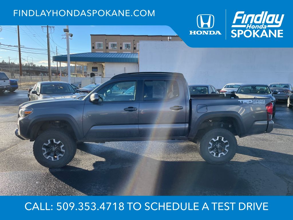 2019 Toyota Tacoma TRD Off Road's photo
