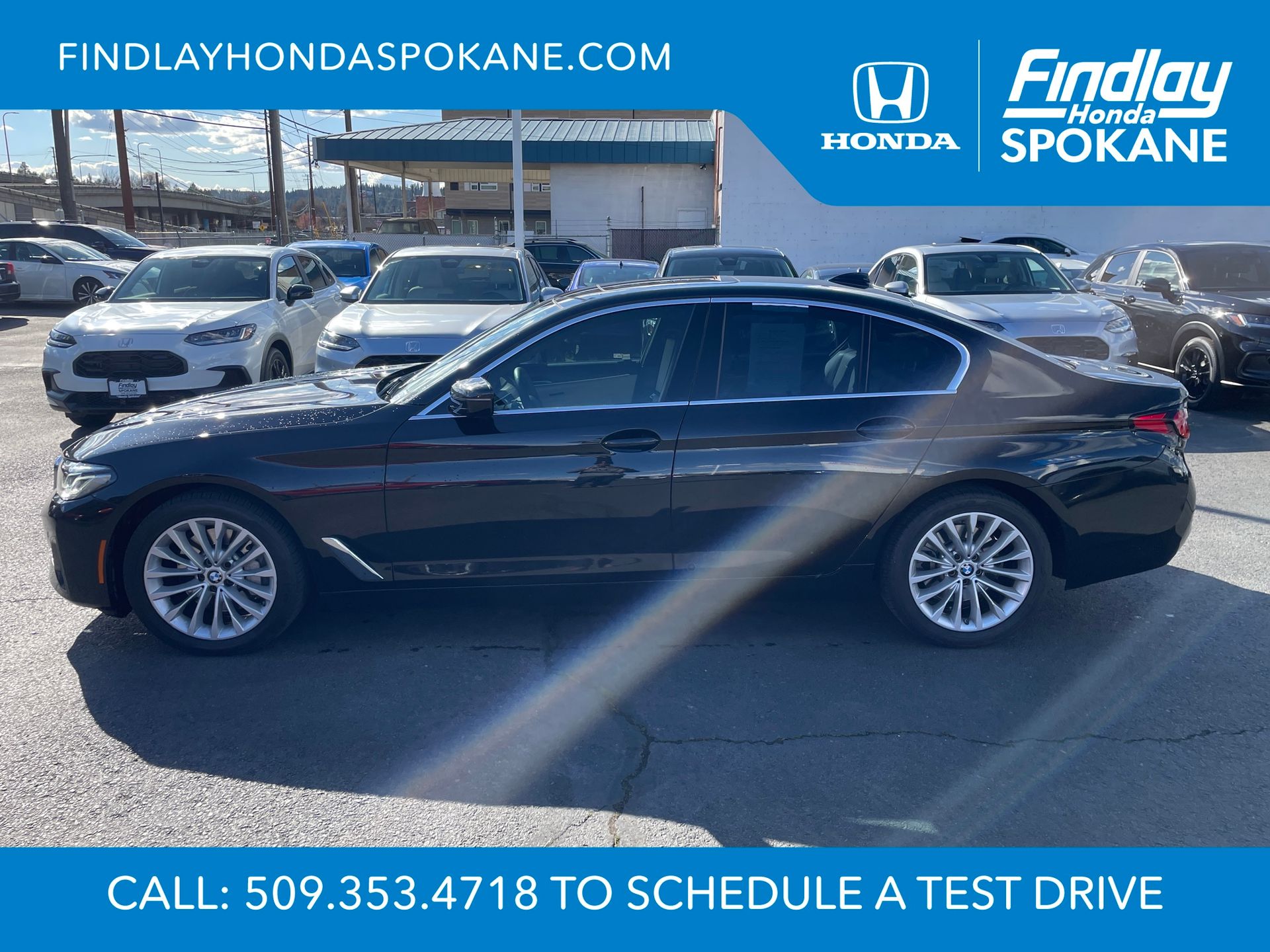 2022 BMW 5 Series 530i xDrive Sedan's photo