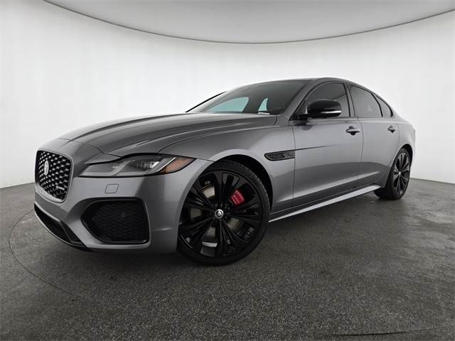 2024 Jaguar XF R-Dynamic SE