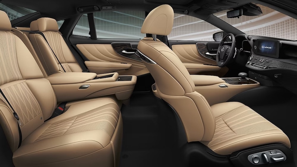 2025 Lexus LS interior and technology