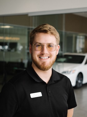 Staff member Josh Marsh from 4731351aca01