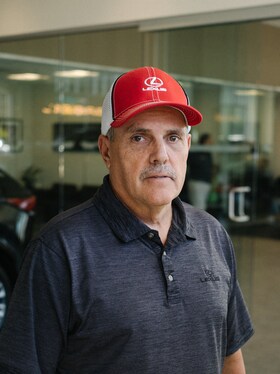 Staff member Russ Henderson from 1d48c531589f