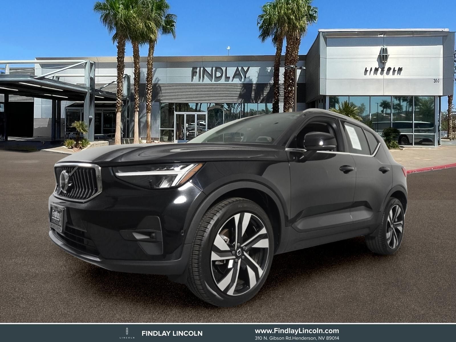 2023 Volvo XC40 B5 Ultimate Bright AWD's photo
