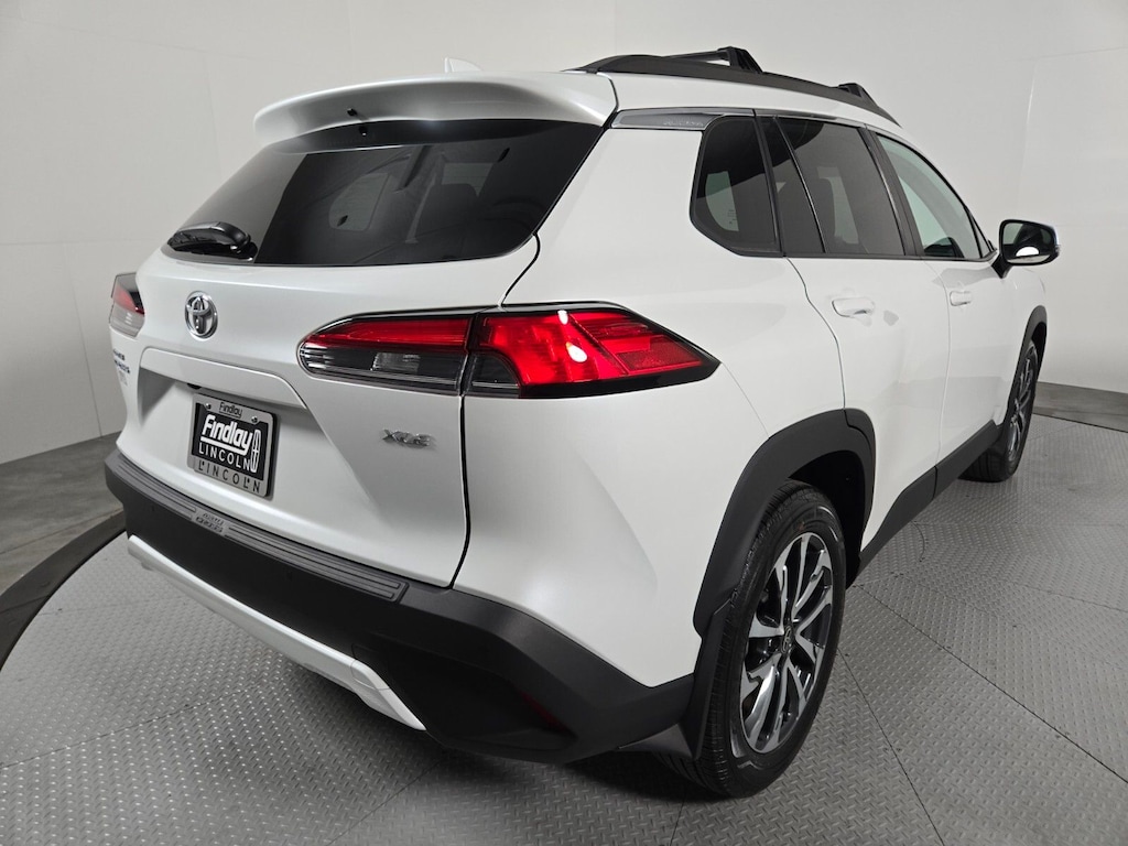 Used 2023 Toyota Corolla Cross XLE SUV