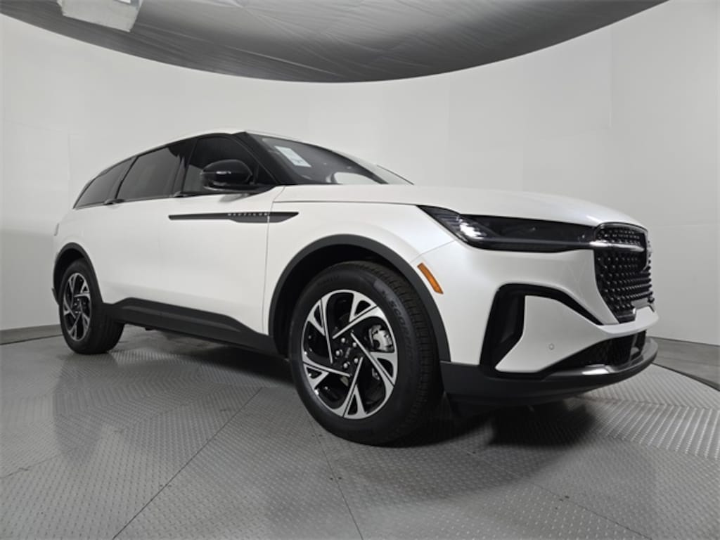 New 2026 Lincoln Nautilus Premiere SUV