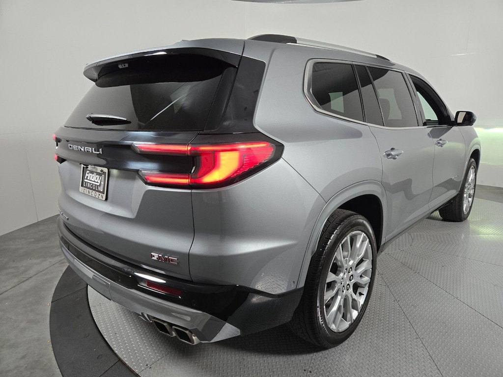 Used 2024 GMC Acadia Denali SUV