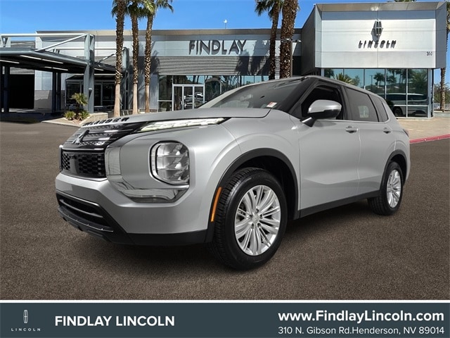 2022 Mitsubishi Outlander ES