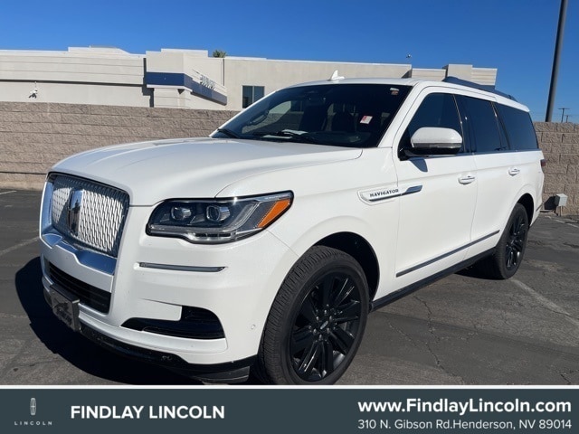 2023 Lincoln Navigator SUV 