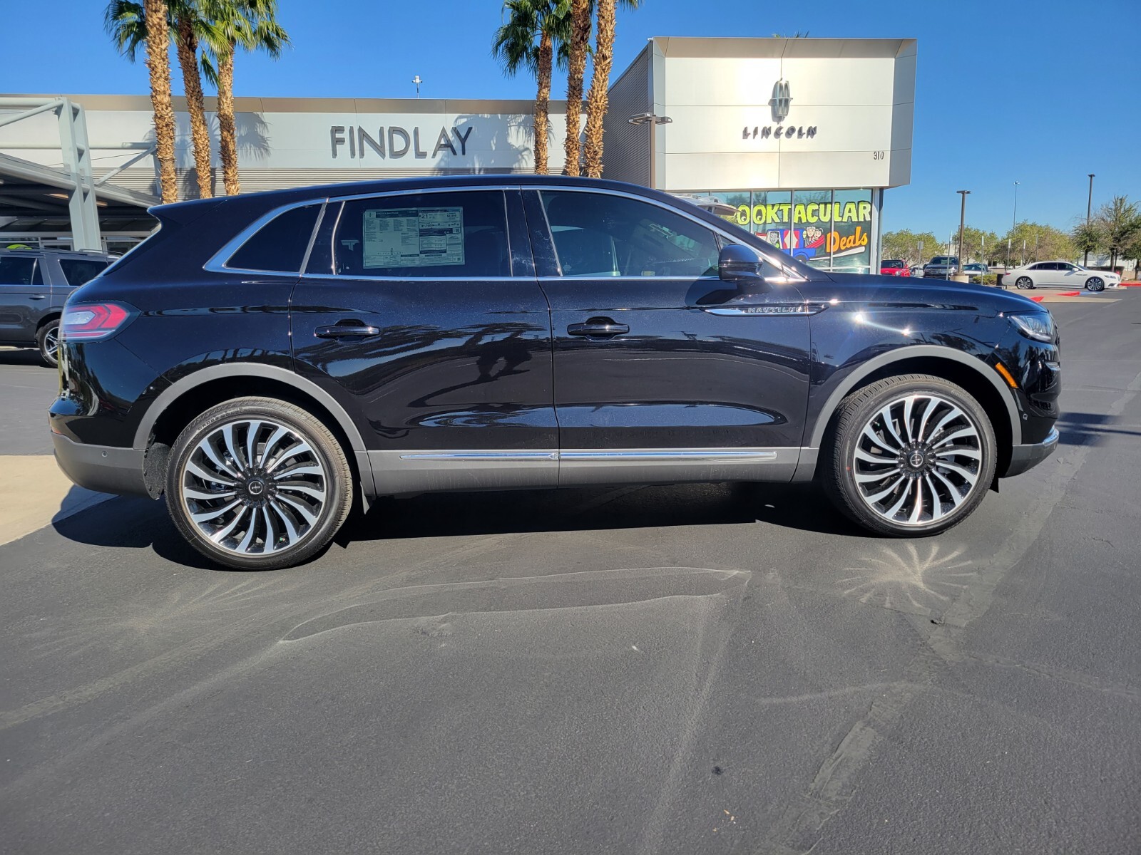 Used 2022 Lincoln Nautilus Black Label with VIN 2LMPJ9JP1NBL21563 for sale in Henderson, NV