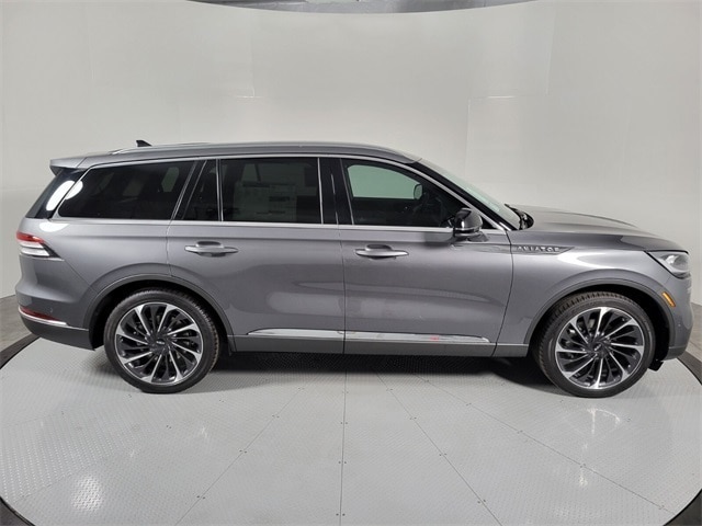 5LM5J7XC4PGL33260