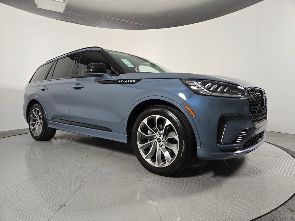 New 2026 Lincoln Aviator Premiere SUV