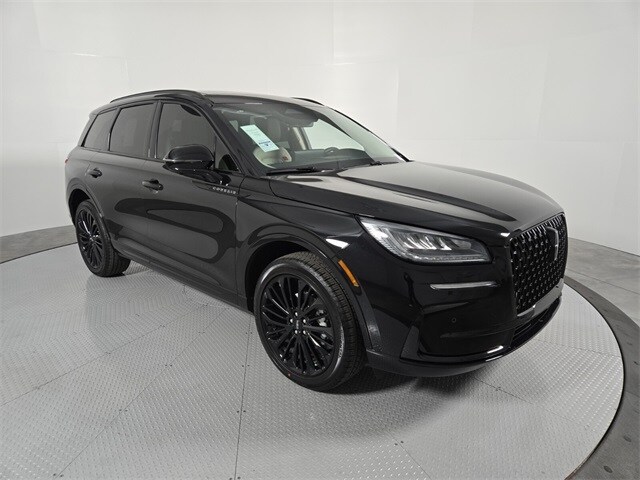2025 Lincoln Corsair Premiere photo 2