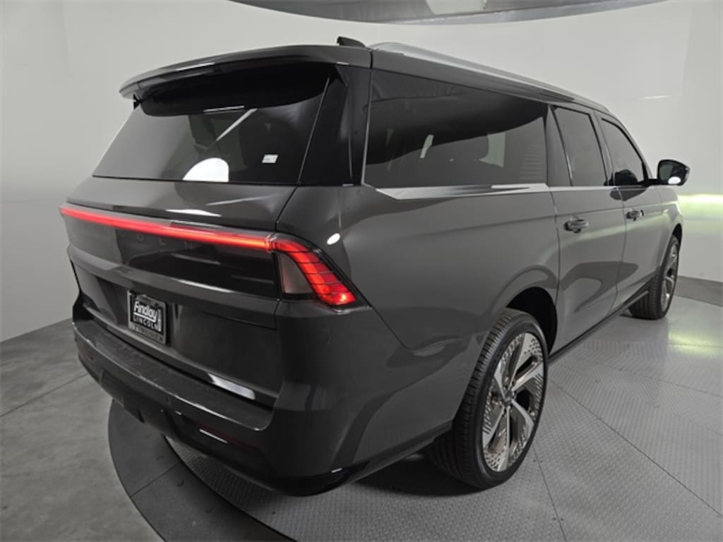 New 2026 Lincoln Navigator L Black Label SUV
