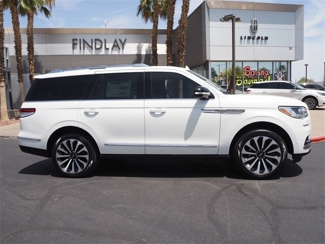 2023 Lincoln Navigator Reserve photo 2