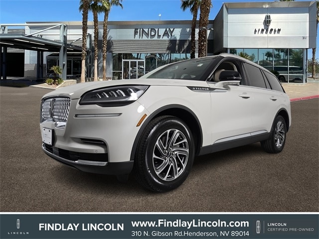 2023 Lincoln Aviator Base's photo