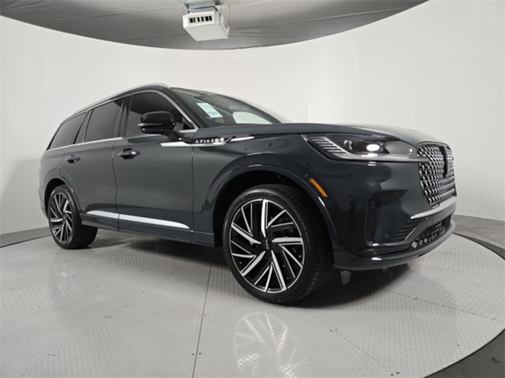 New 2026 Lincoln Aviator Black Label SUV