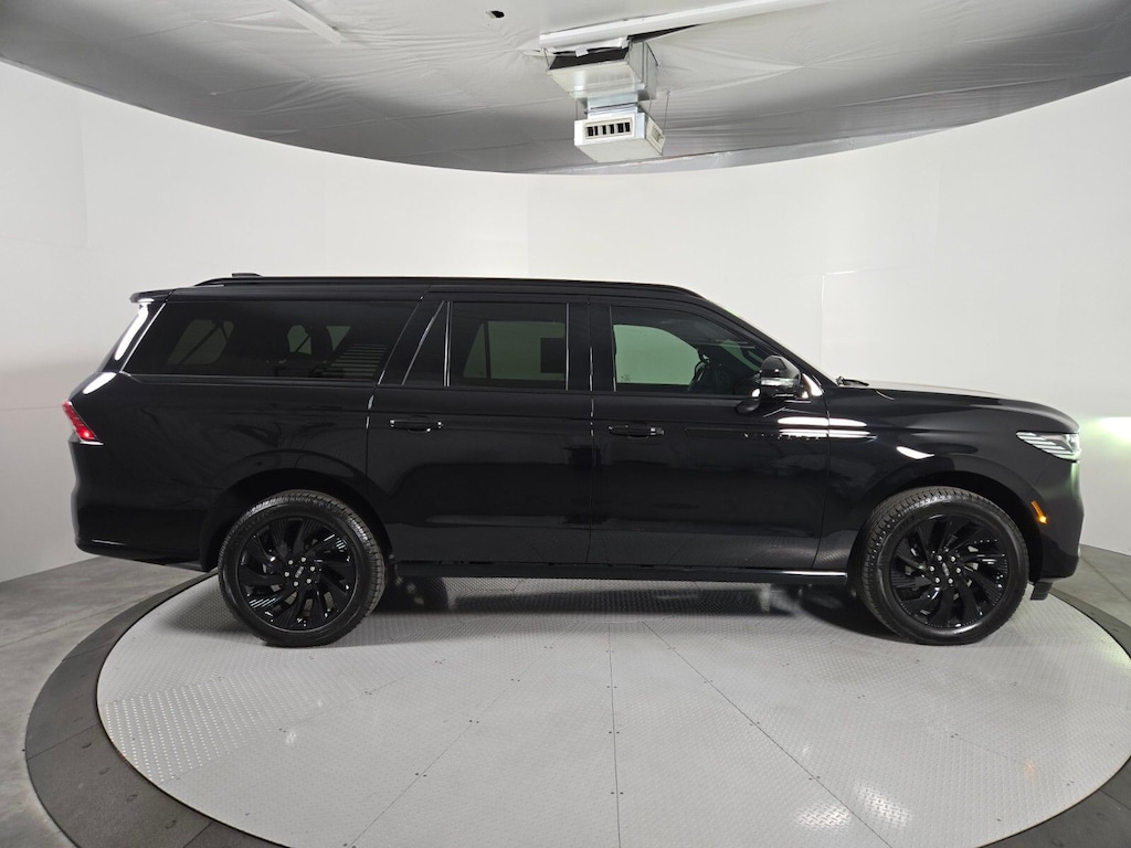 Used 2026 Lincoln Navigator L Reserve SUV