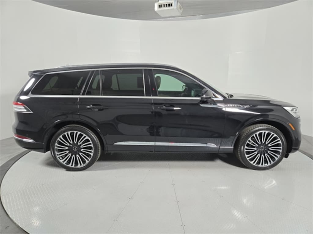 Certified 2023 Lincoln Aviator Black Label SUV