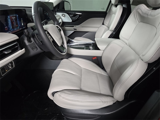 2026 Lincoln Aviator Reserve - Photo 13