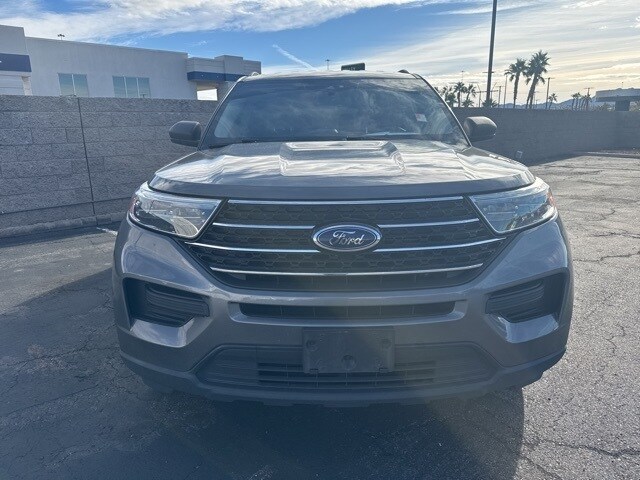 2021 Ford Explorer XLT photo 2
