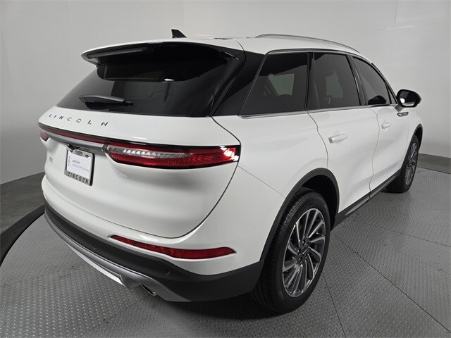 2023 Lincoln Corsair Reserve photo 4