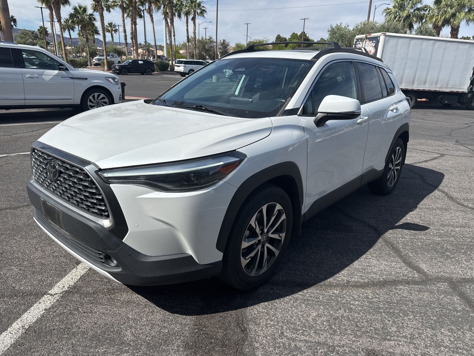 2023 Toyota Corolla Cross XLE