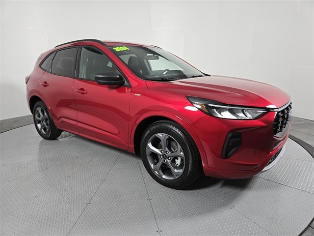 Used 2024 Ford Escape ST-Line with VIN 1FMCU0MN3RUA92651 for sale in Henderson, NV