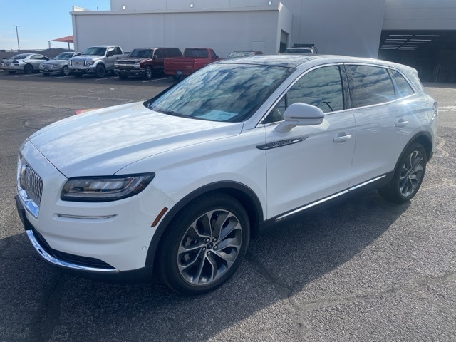 2022 Lincoln Nautilus Reserve's photo