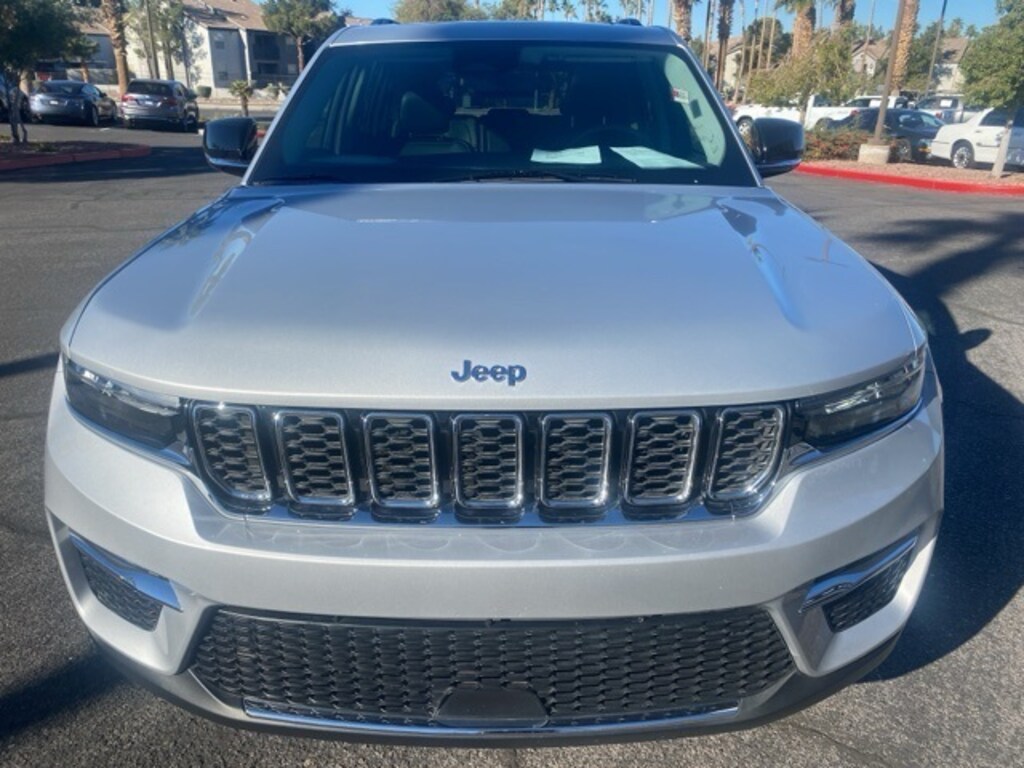 Used 2022 Jeep Grand Cherokee Limited SUV