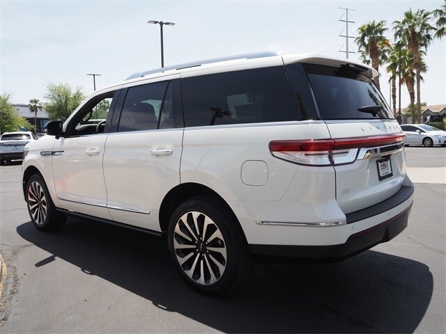 2023 Lincoln Navigator Reserve photo 3